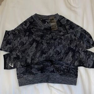 Gymshark crop shirt